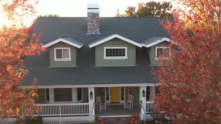 Best Commercial Roofing Services  in Cleves, OH